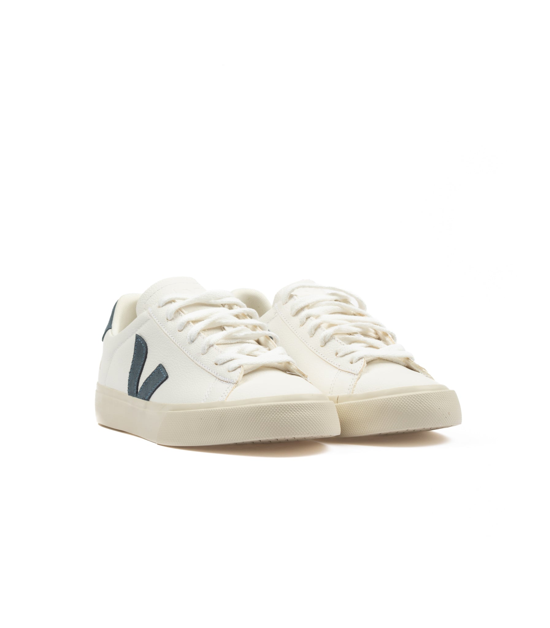 Veja Chromefree Leather Extra White California Women