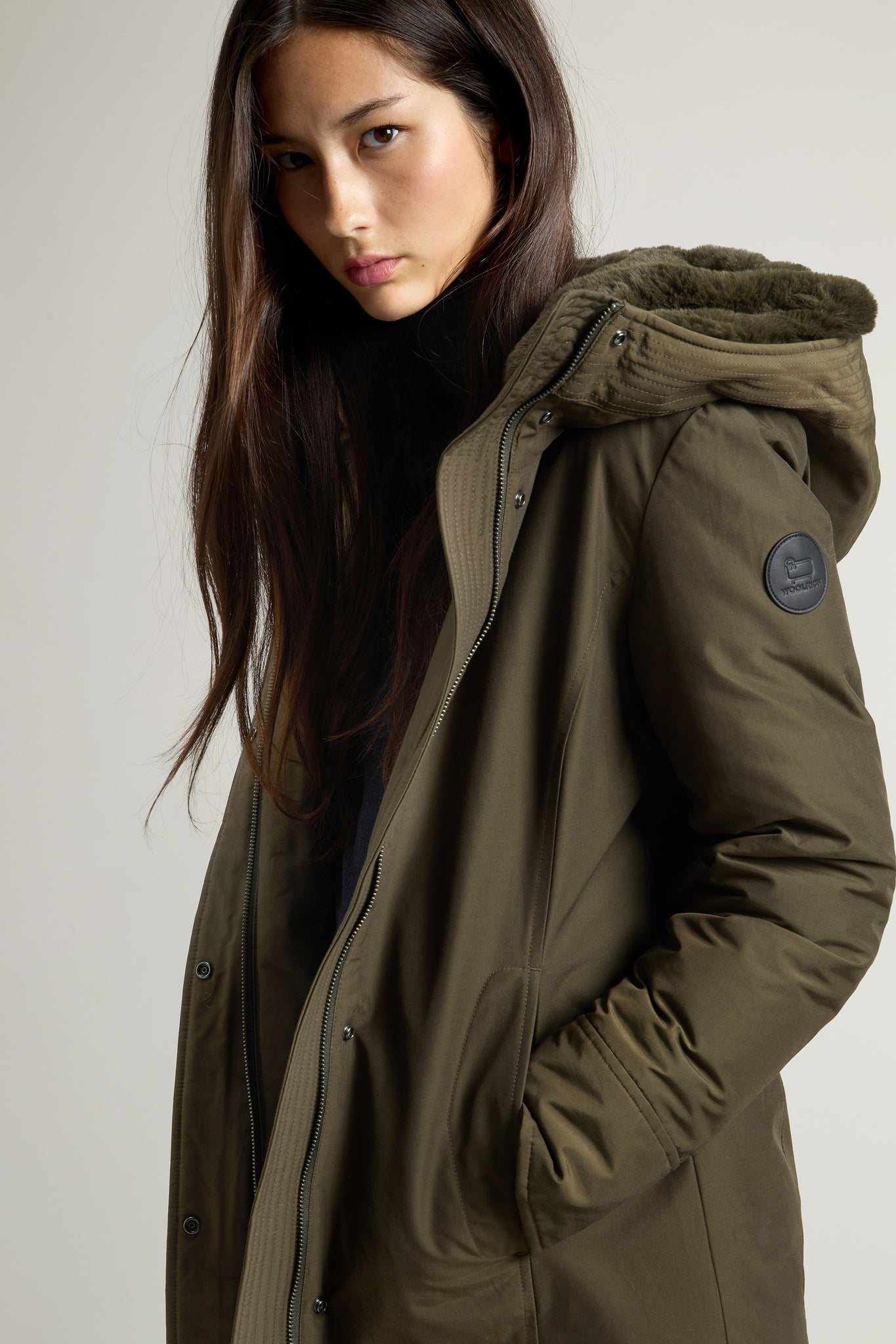 Woolrich Boulder Parka In Pelliccia Sintetica Verde Militare