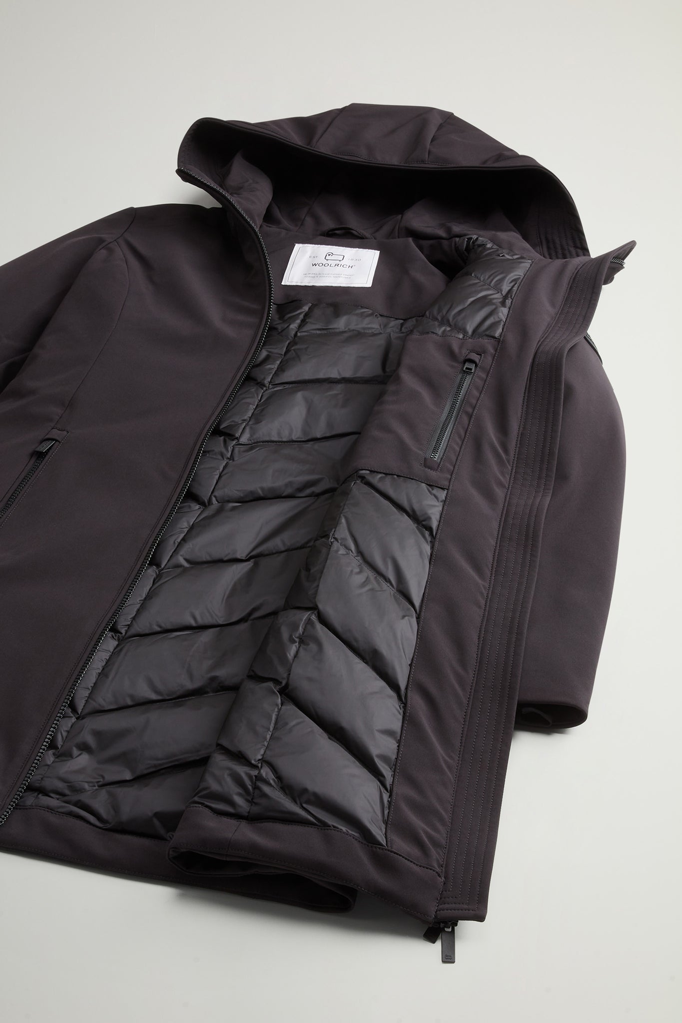 Woolrich Firth Parka In Tech Softshell Nero