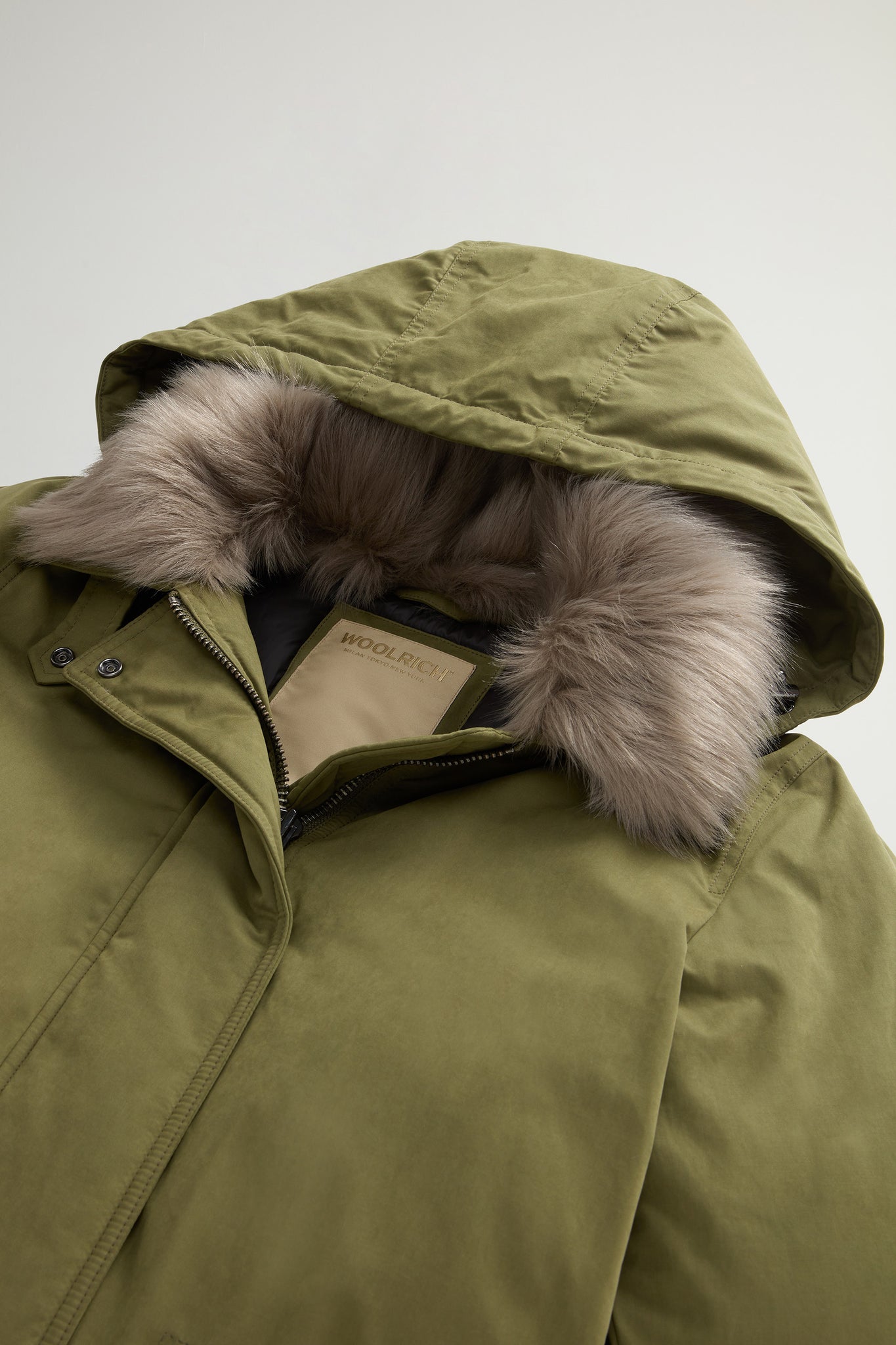 Woolrich Arctic Parka In Mountain Cloth Verde