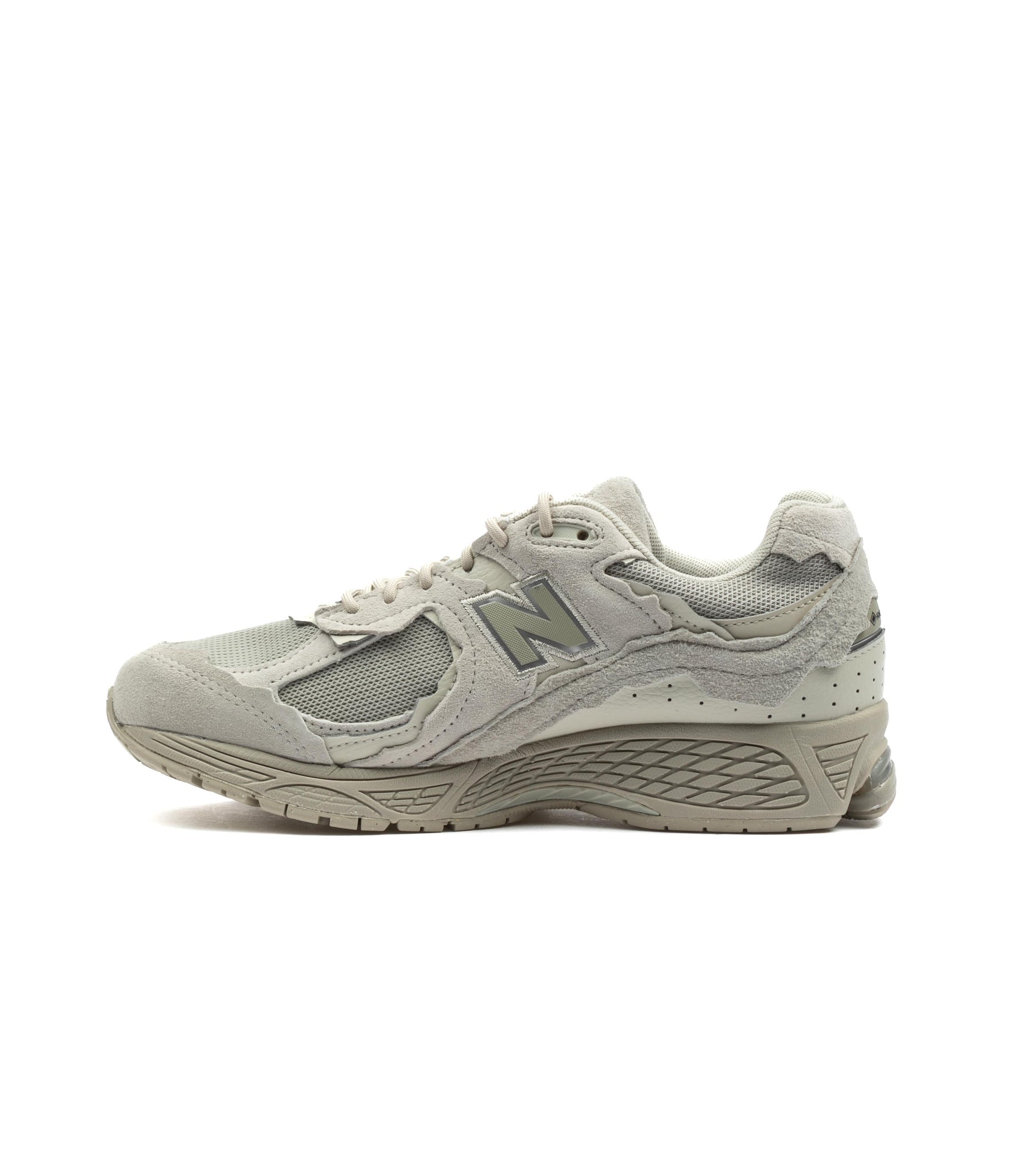 New Balance U2002 Suede-Gore Tex Natural Khaki