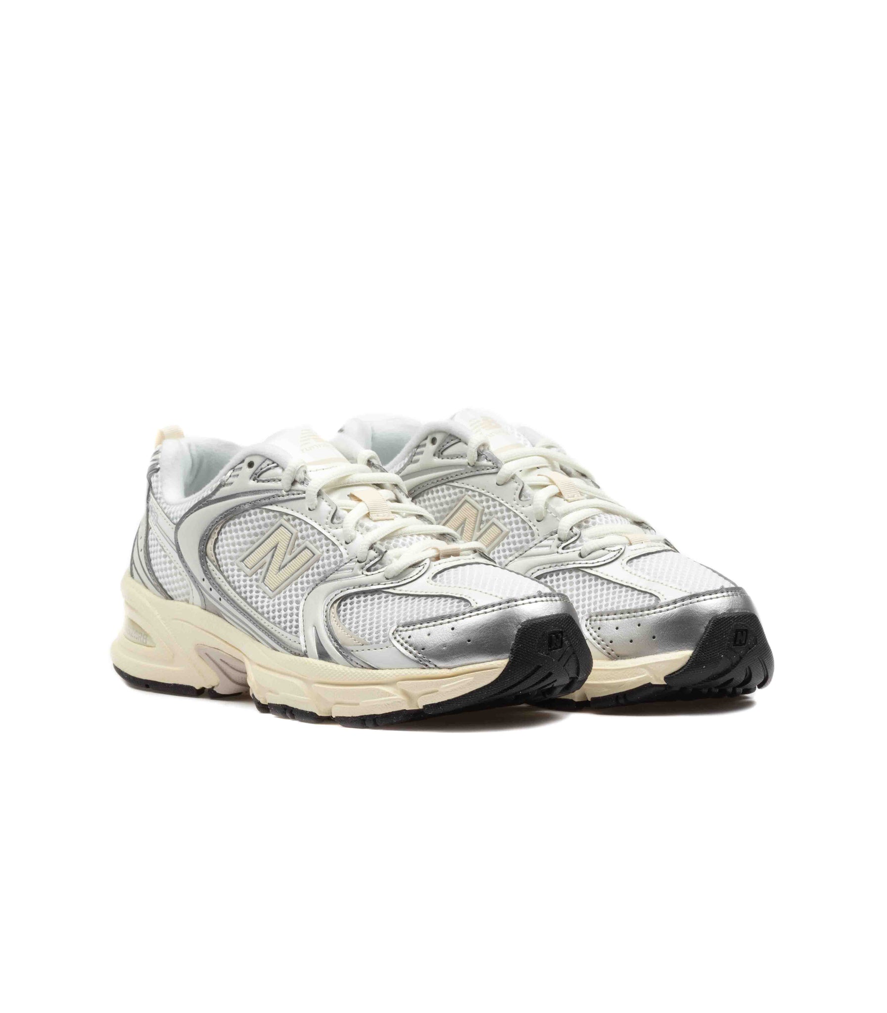 New Balance 530 Silver Metallic Natural