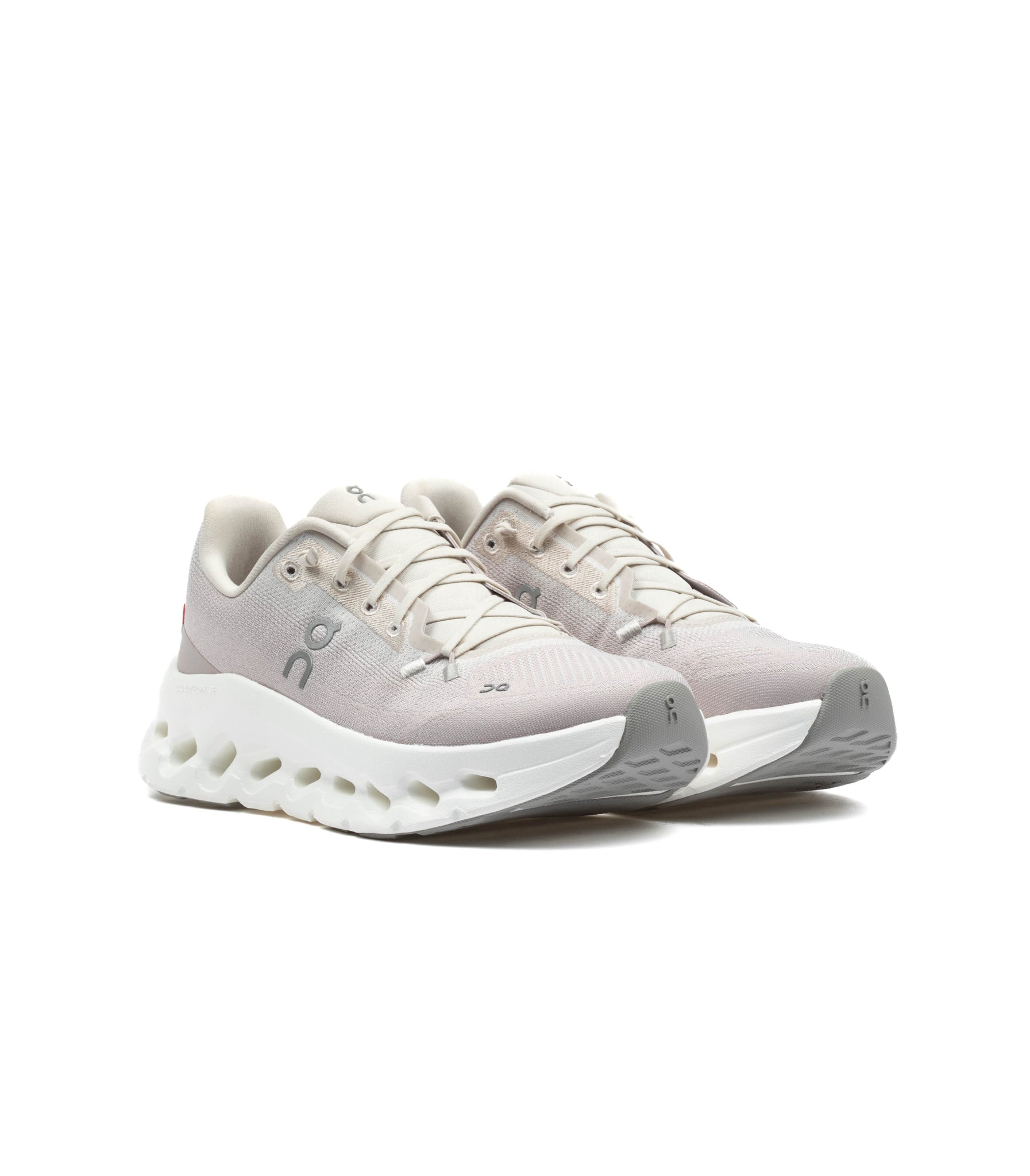 On Shoes Cloudtilt Donna Pearl Fade